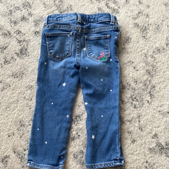 💚GAPx Sarah Jessica Parker | Kids Blue Floral Embroidered Blue Jeans w/Stars 2T - Picture 5 of 5